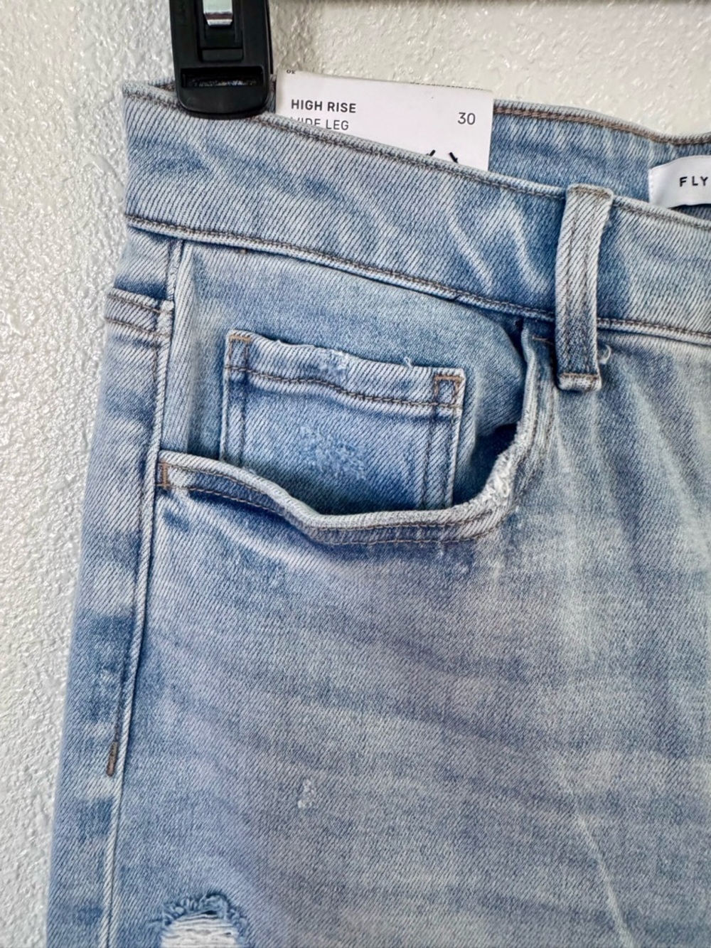 Flying Monkey High Rise Wide Leg Distressed Jeans Light Wash Size 30 NWT - Picture 6 of 15